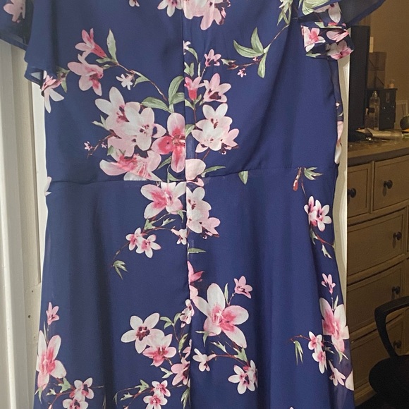 R&K Navy Blue Floral Chiffon Dress Size 16 – Romantic Flowy Style - Picture 6 of 9